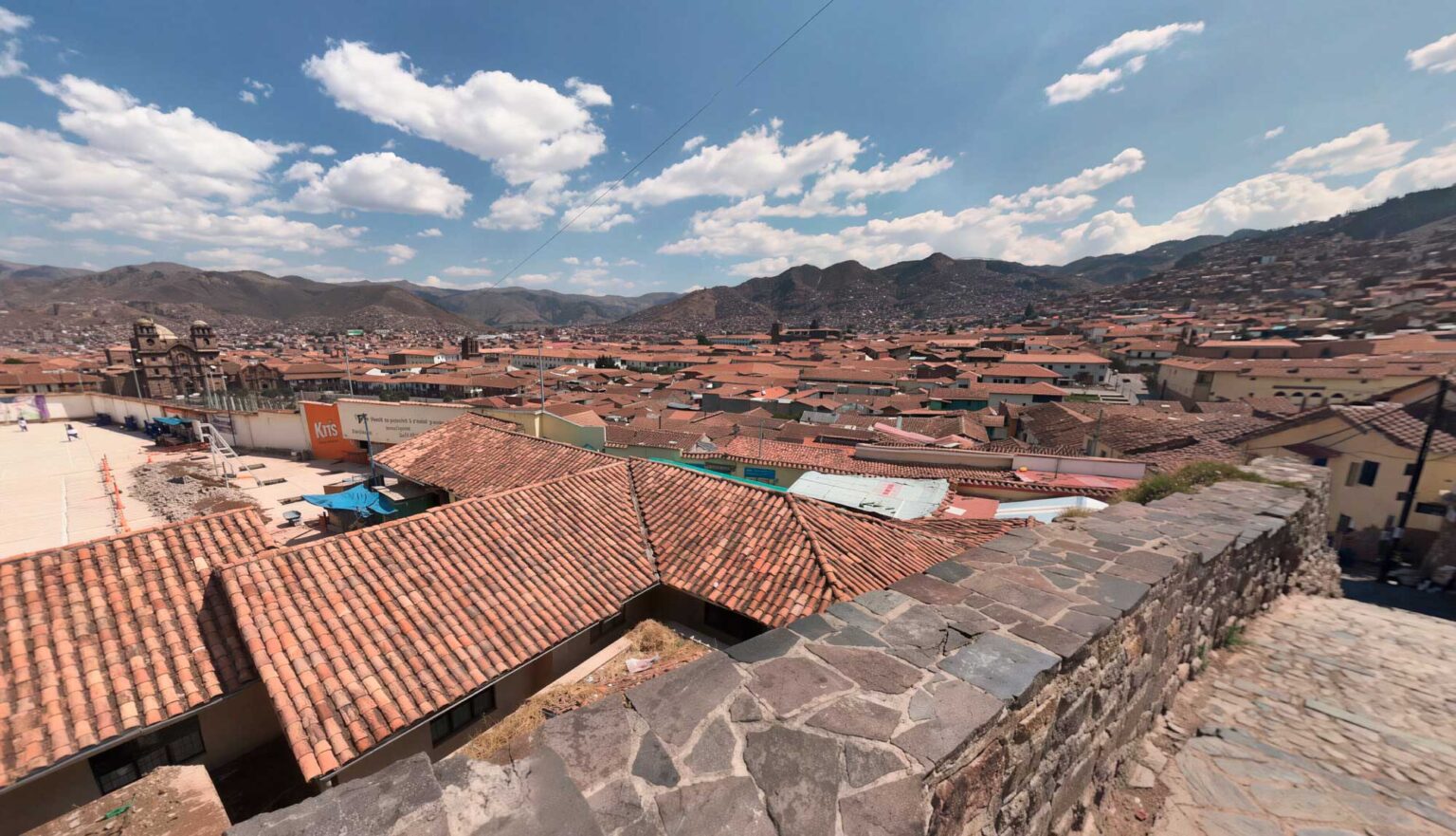 visita-el-Mirador-de-Waynapata-en-los-miradores-turisticos-de-Cusco